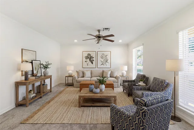 $2,300 | 5818 Chinaberry Drive, Houston, TX 77092