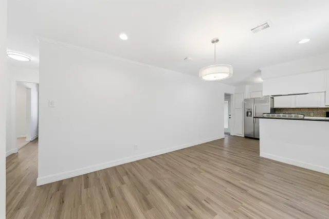 $2,300 | 5818 Chinaberry Drive, Houston, TX 77092