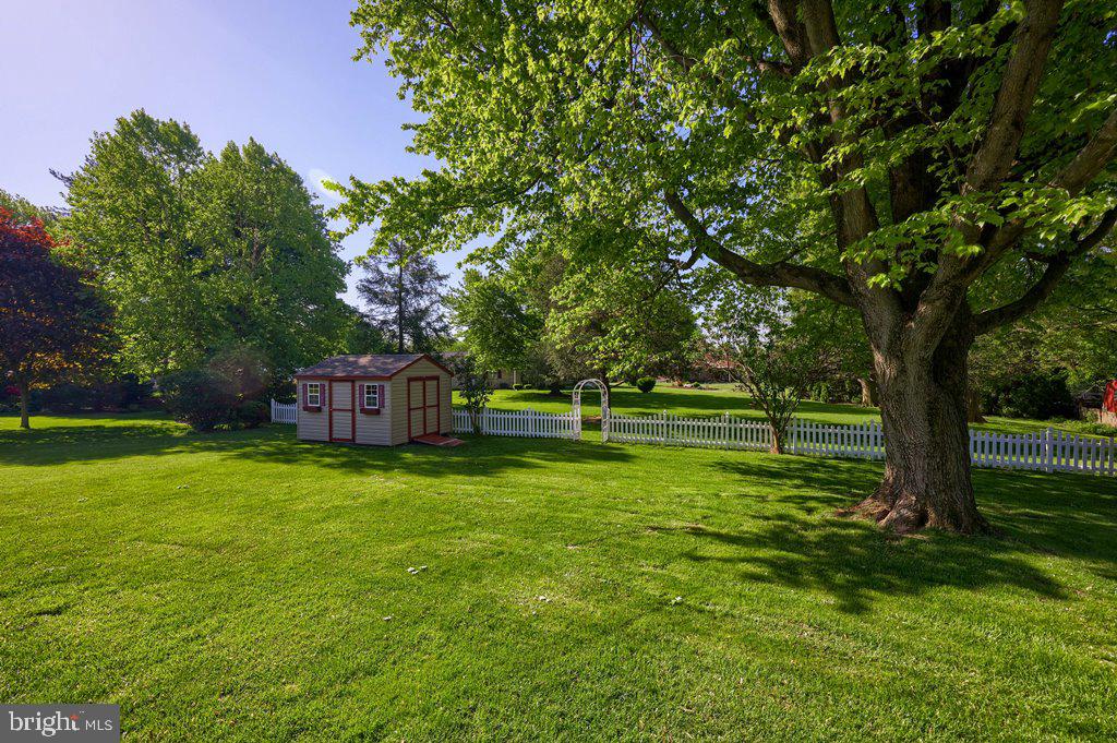 915 May Road Lititz, PA 17543 - Photo 25 of 29