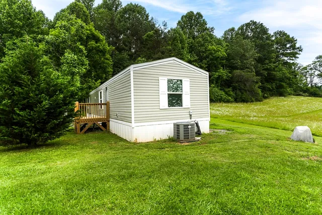 a view of an outdoor space and a yard