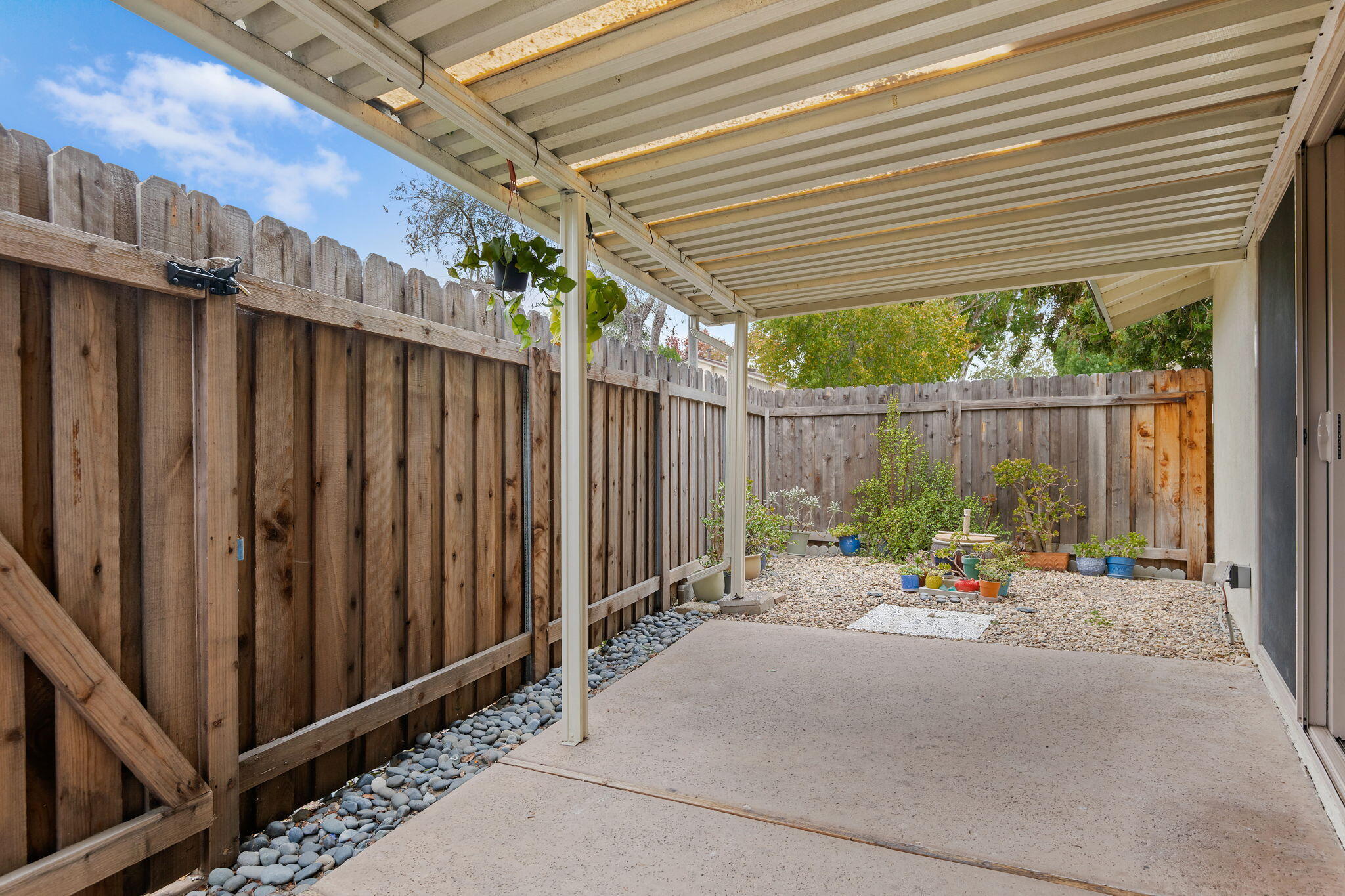 60 North San Marcos Road Santa Barbara, CA 93111 - Photo 20 of 28 Back Patio