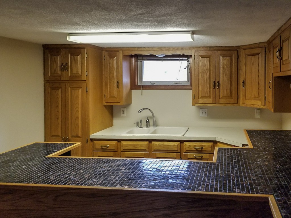 162 Marlborough Road Salem, MA 01970 - Photo 21 of 30 Gallery Image 21