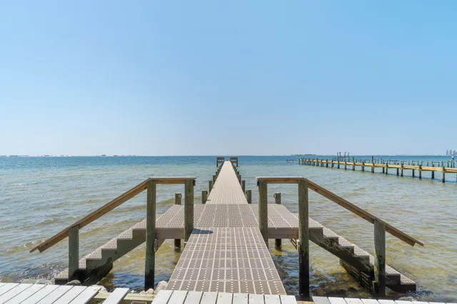 $650,000 | 9124 Orlando Avenue, Navarre, FL 32566