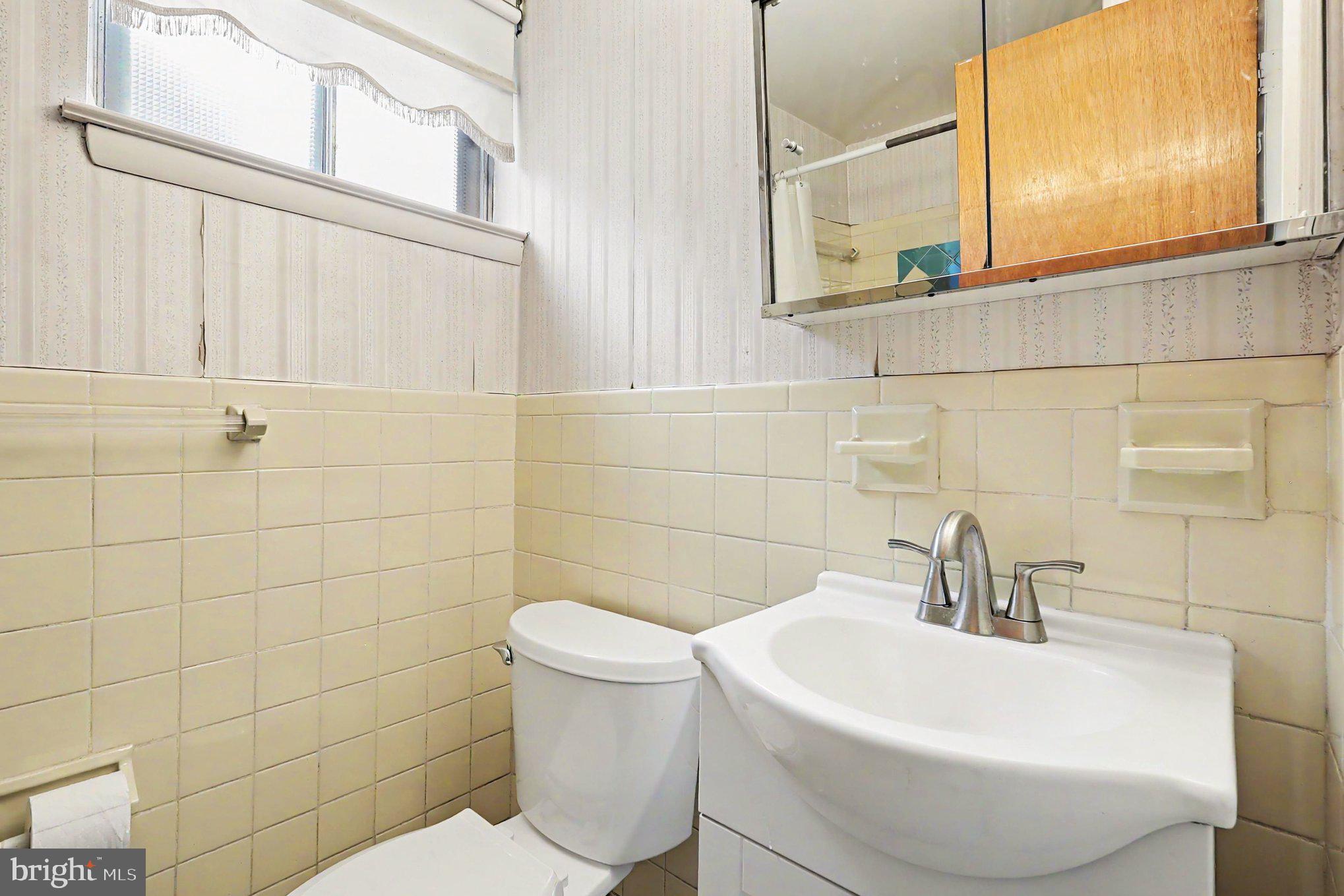 4411 Lucerne Road Temple Hills, MD 20748 - Photo 23 of 28 Full bathroom with shower in basement