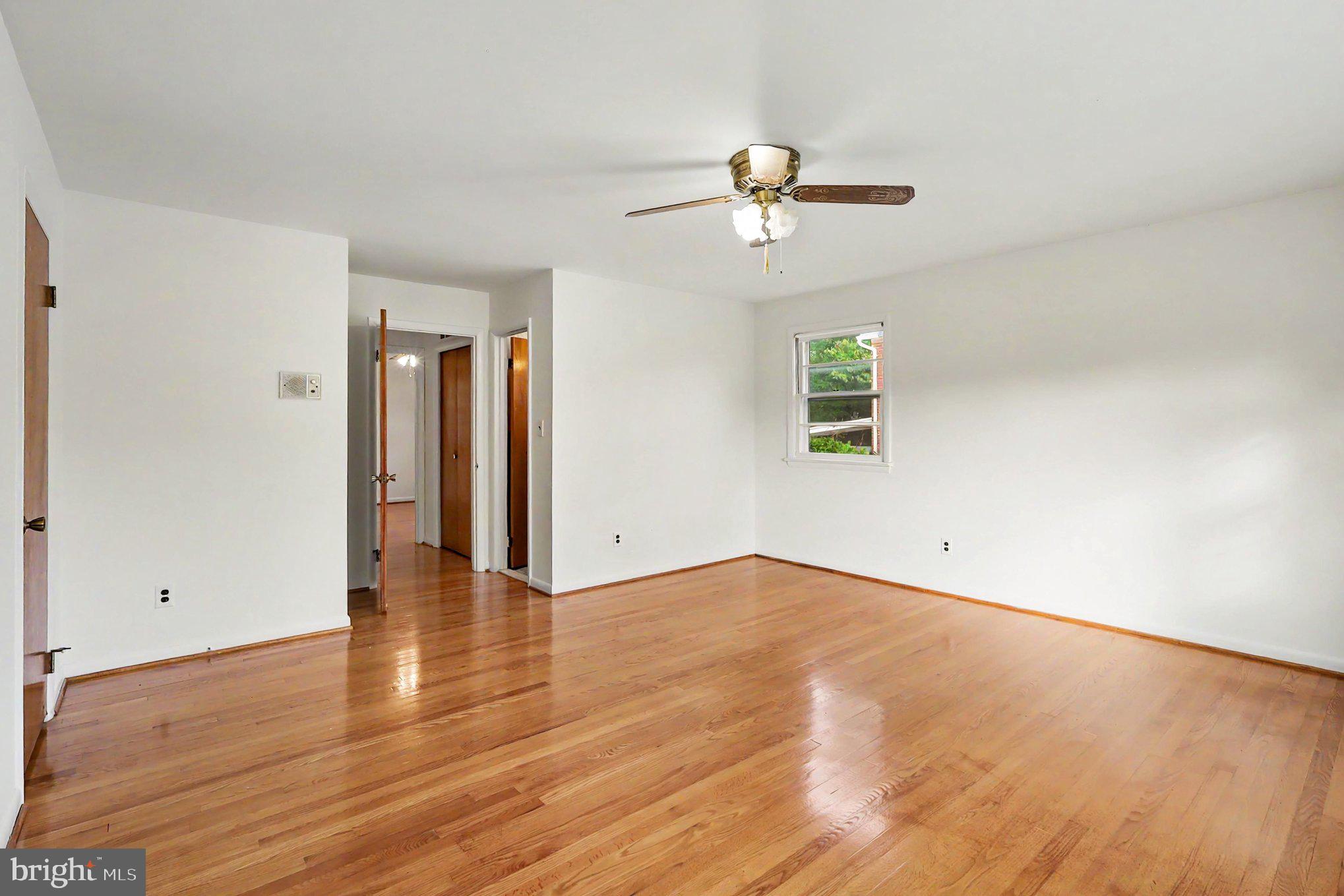 4411 Lucerne Road Temple Hills, MD 20748 - Photo 10 of 28 Primary bedroom