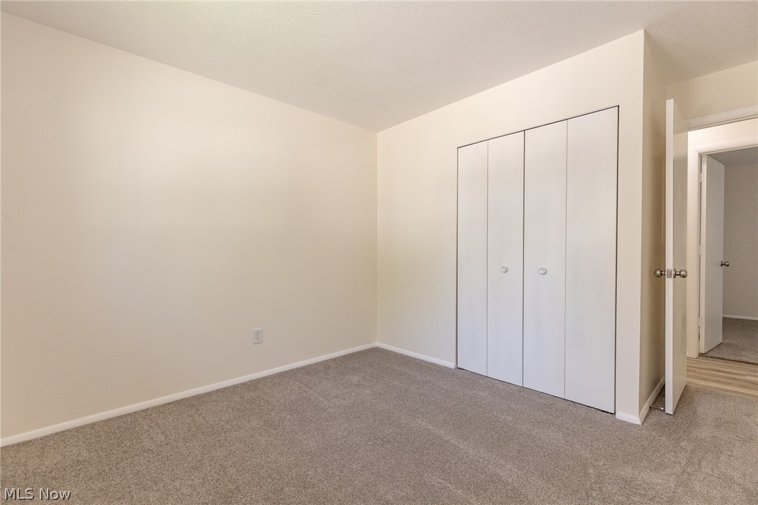 5258 Main Avenue North Ridgeville, OH 44039 - Photo 27 of 34