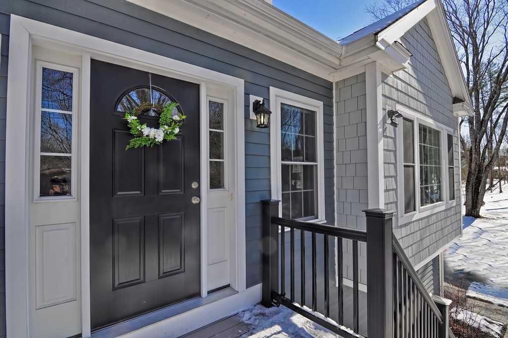 60 Harding Street, Unit 3 Medfield, MA 02052 - Photo 1 of 23 Gallery Image 1