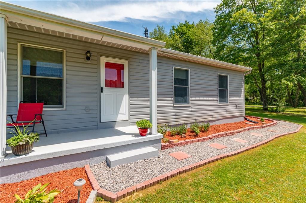 290 Blackstone Road Leechburg, PA 15656 - Photo 2 of 38