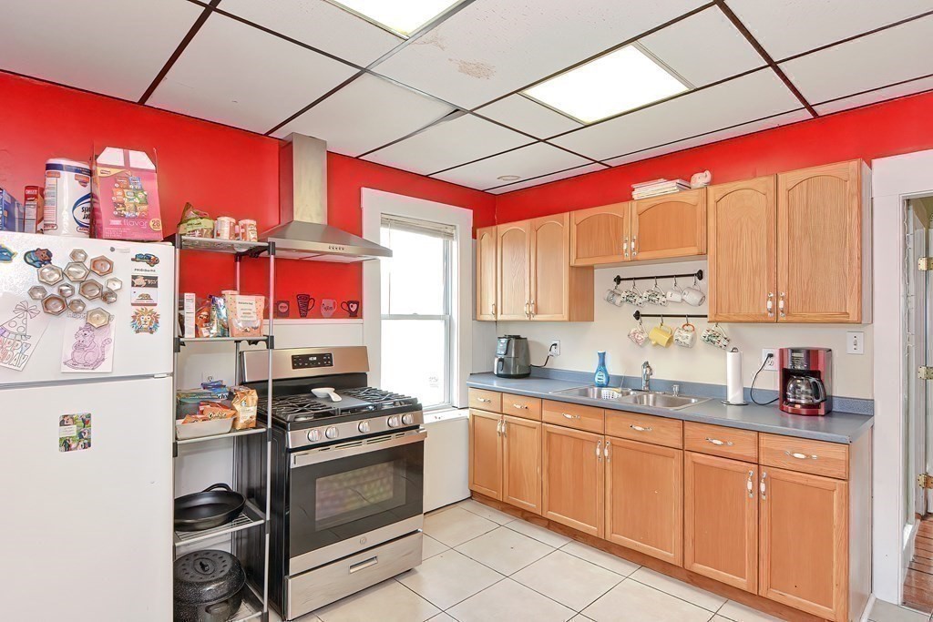 644 Prospect Street Fall River, MA 02720 - Photo 16 of 29 Gallery Image 16