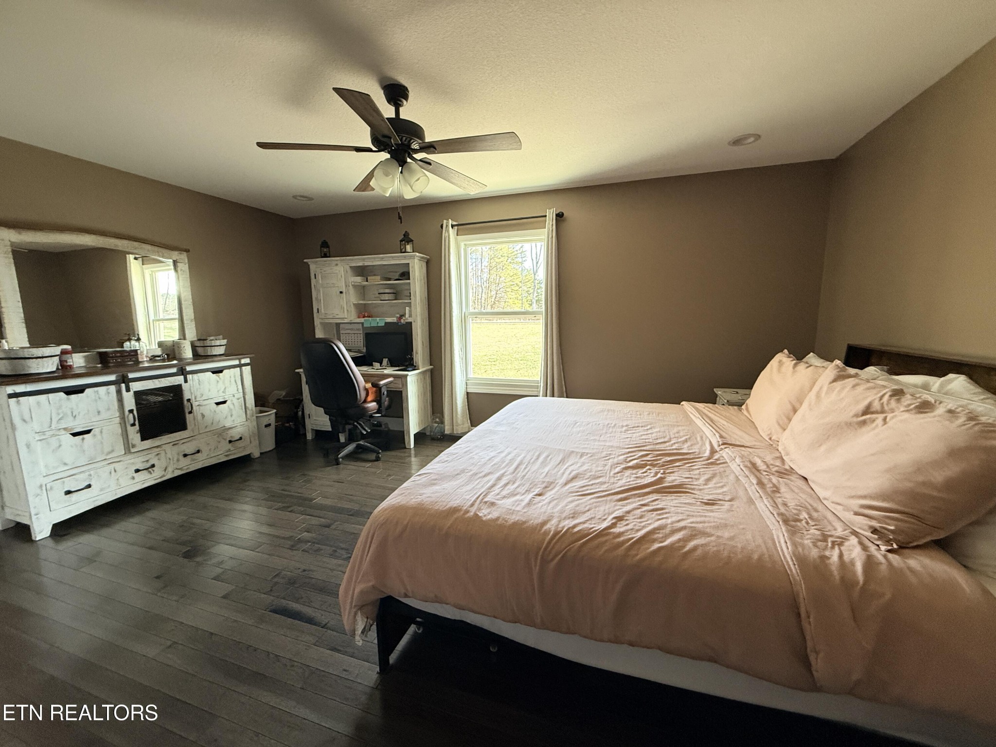 1926 Old Grimsley Road Grimsley, TN 38565 - Photo 18 of 41 a bedroom with a bed and wooden floor