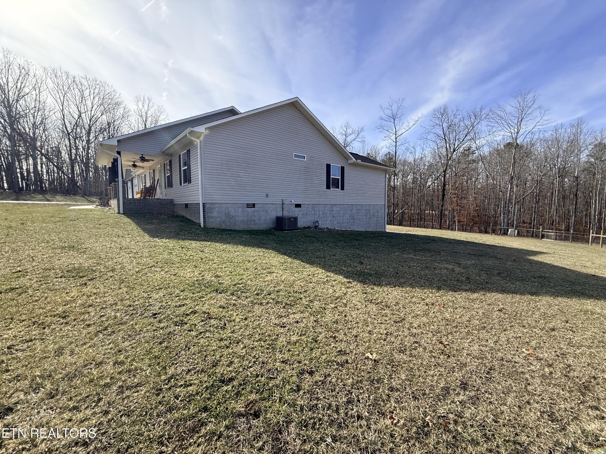 1926 Old Grimsley Road Grimsley, TN 38565 - Photo 38 of 41 a front view of house with yard