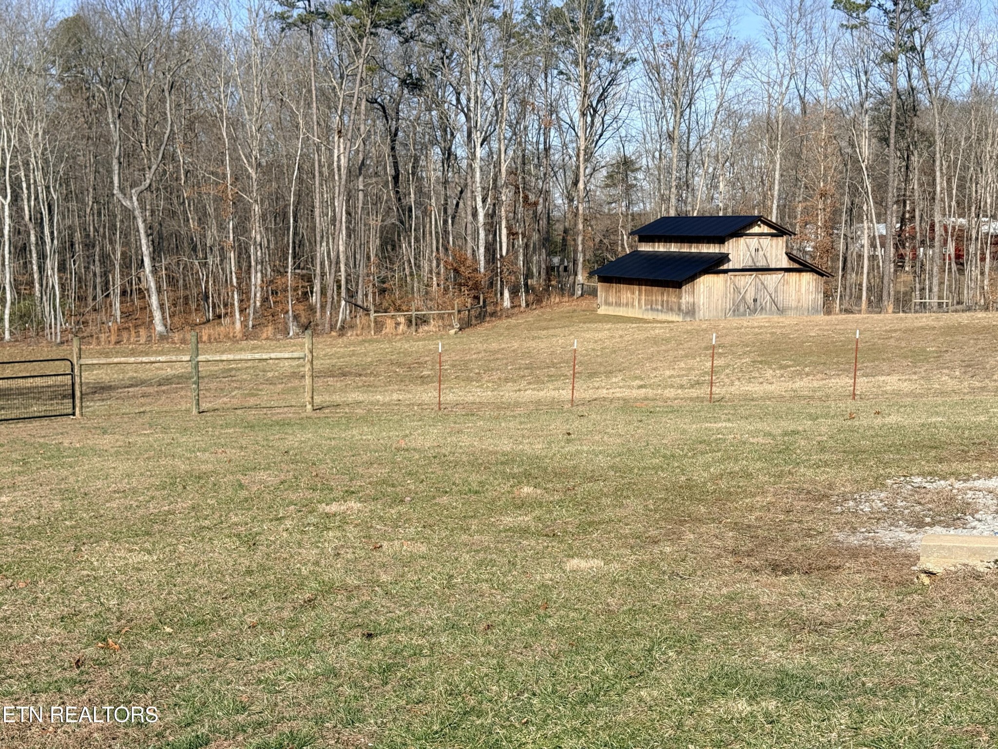 1926 Old Grimsley Road Grimsley, TN 38565 - Photo 40 of 41 a view of a yard with a house