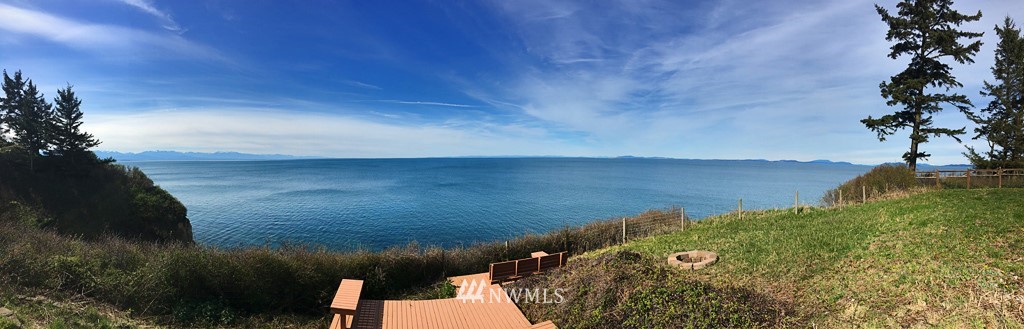 1399 West Beach Road Oak Harbor, WA 98277 - Photo 2 of 25