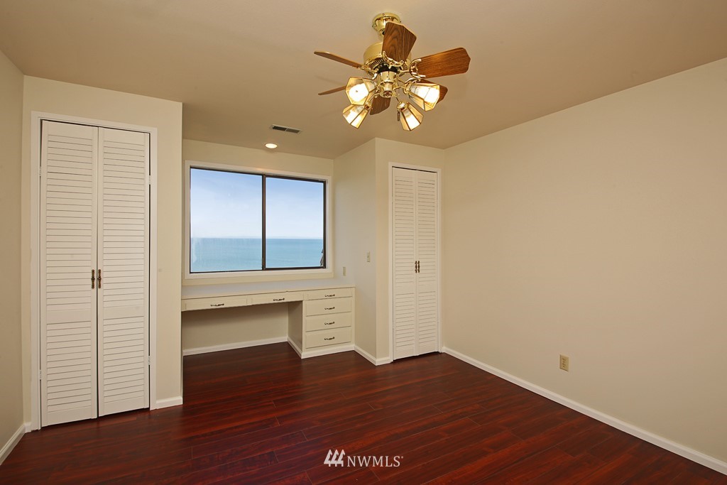 1399 West Beach Road Oak Harbor, WA 98277 - Photo 18 of 25