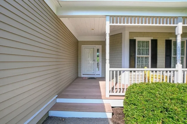 $799,000 | 16 Amberwood Court, Unit 16, Bourne, MA 02532