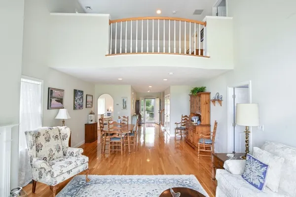 $799,000 | 16 Amberwood Court, Unit 16, Bourne, MA 02532