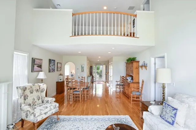 $799,000 | 16 Amberwood Court, Unit 16, Bourne, MA 02532