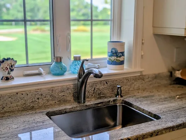 $799,000 | 16 Amberwood Court, Unit 16, Bourne, MA 02532
