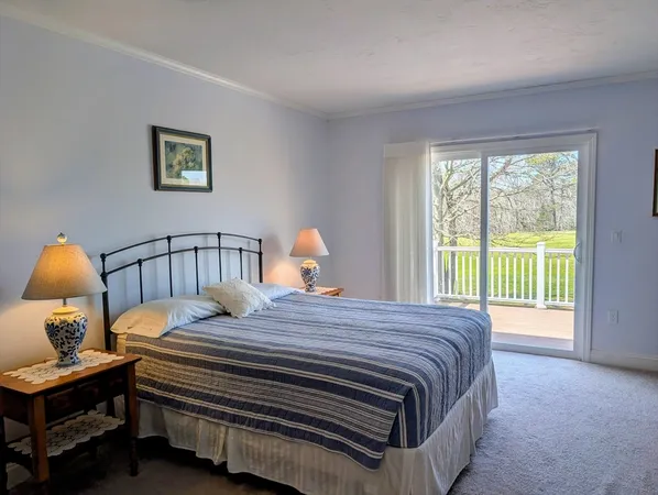 $799,000 | 16 Amberwood Court, Unit 16, Bourne, MA 02532