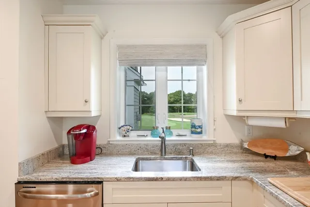 $799,000 | 16 Amberwood Court, Unit 16, Bourne, MA 02532