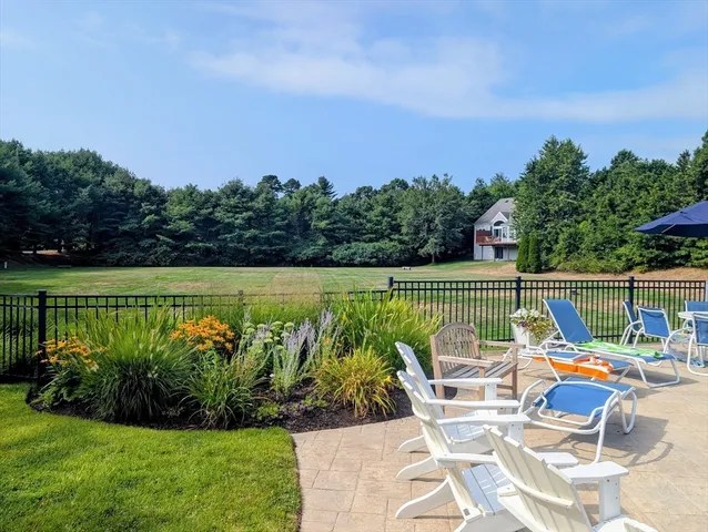 $799,000 | 16 Amberwood Court, Unit 16, Bourne, MA 02532