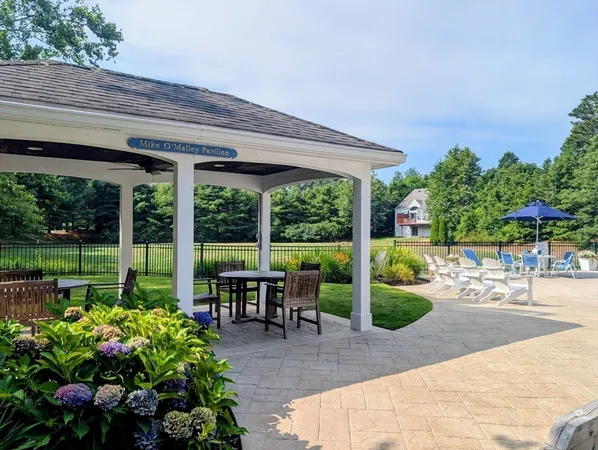 $799,000 | 16 Amberwood Court, Unit 16, Bourne, MA 02532