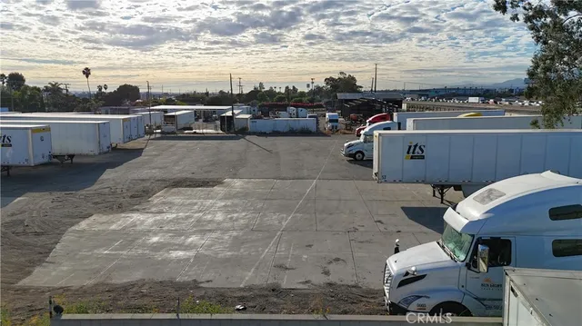 a view of a terrace with sitting area