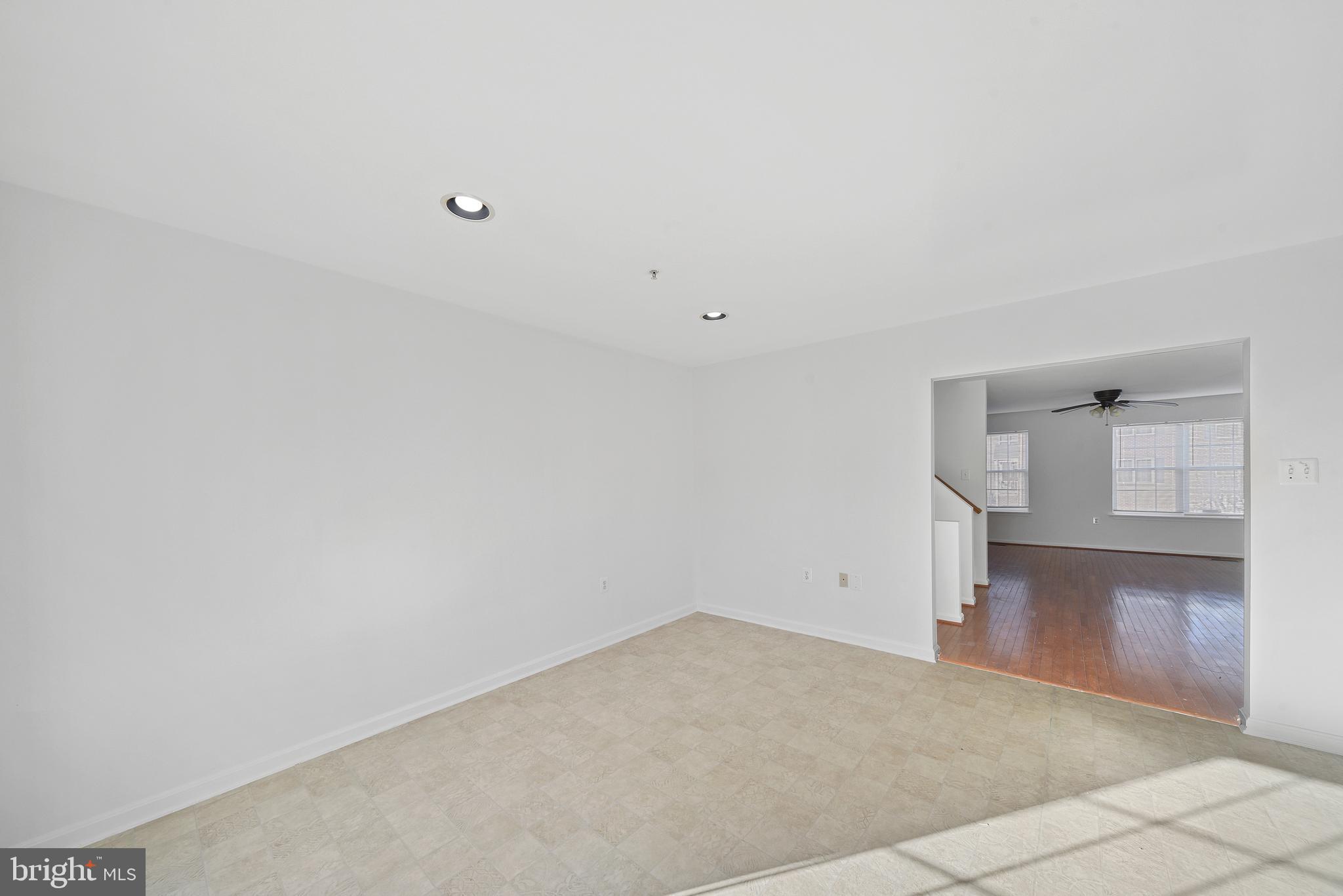 4606 Ashforth Way Owings Mills, MD 21117 - Photo 16 of 36