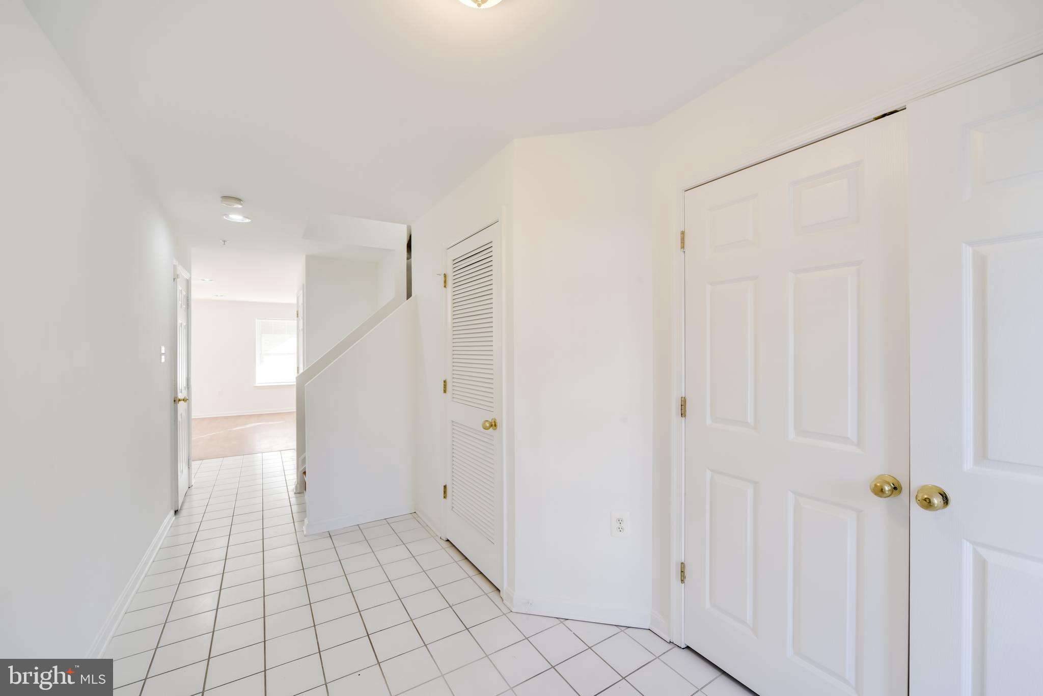 4606 Ashforth Way Owings Mills, MD 21117 - Photo 4 of 36 GARAGE ENTRY