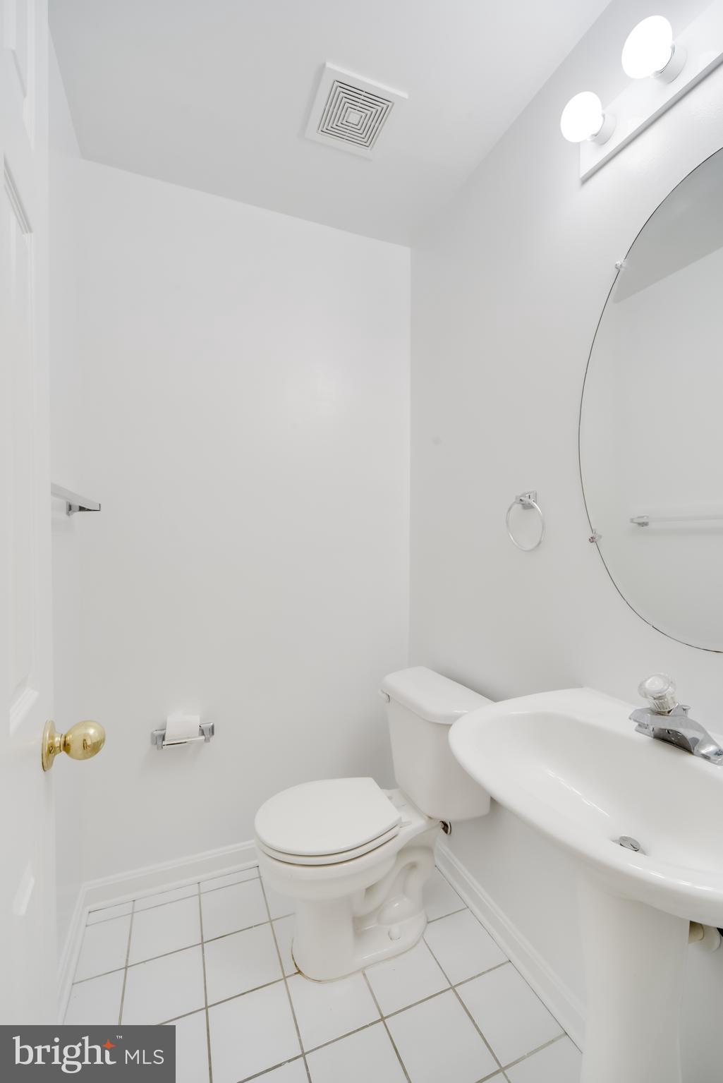 4606 Ashforth Way Owings Mills, MD 21117 - Photo 6 of 36