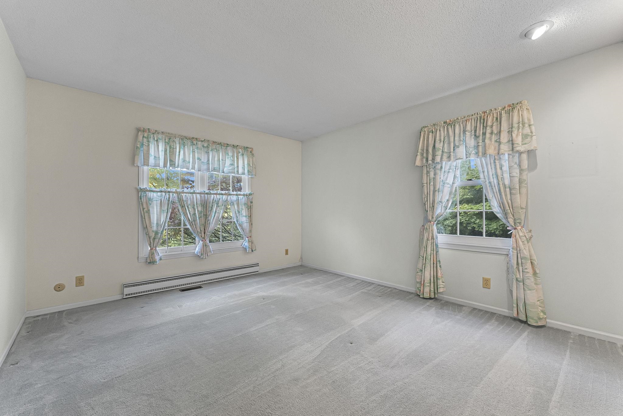 8165 South Lakeview Road Traverse City, MI 49684 - Photo 25 of 41 1939646-67dbf36f-d5fd-464f-8ee3-2224950b7da6.JPG