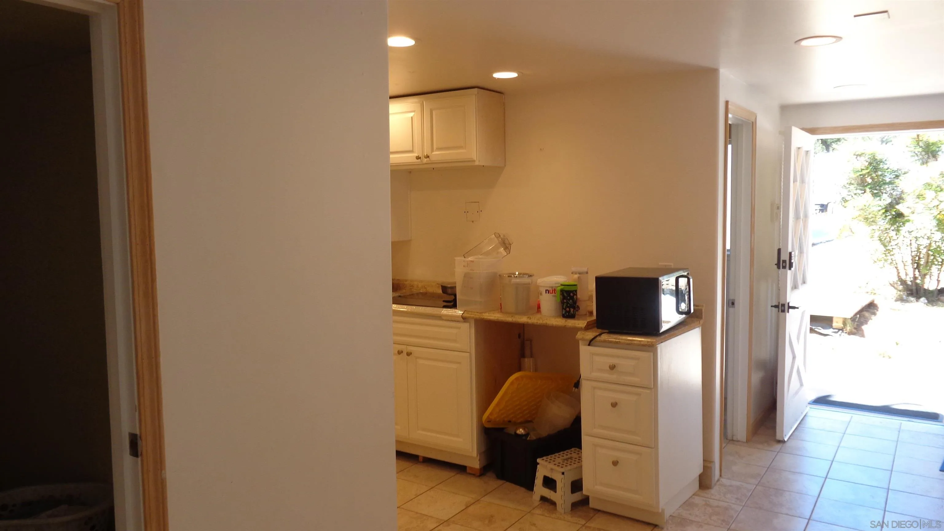 28560 Lilac Road, Unit A Valley Center, CA 92082 - Photo 10 of 19