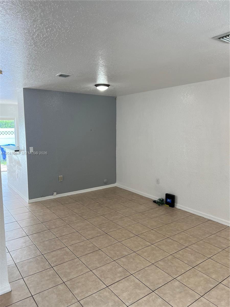 183 Hidden Ct Road, Unit F33 Hollywood, FL 33023 - Photo 11 of 35