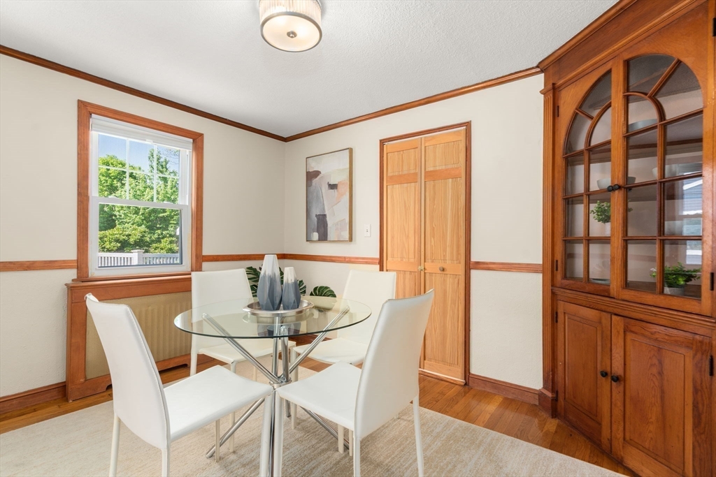 17 Myopia Road Boston, MA 02136 - Photo 7 of 27
