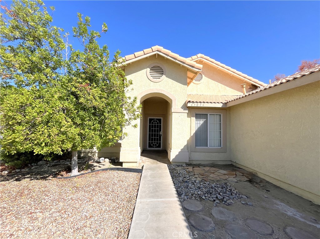 65836 Avenida Cadena Desert Hot Springs, CA 92240 - Photo 2 of 24