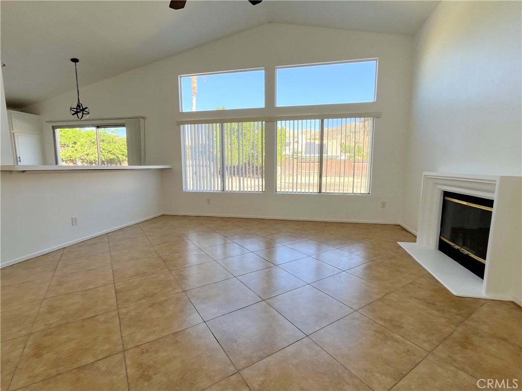65836 Avenida Cadena Desert Hot Springs, CA 92240 - Photo 5 of 24