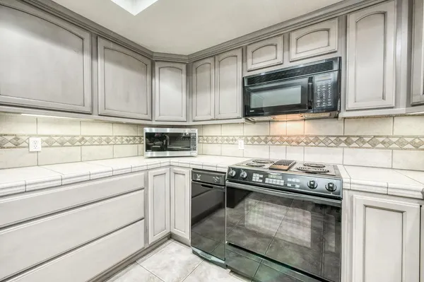 $315,000 | 595 Quill Lane, Clovis, CA 93612