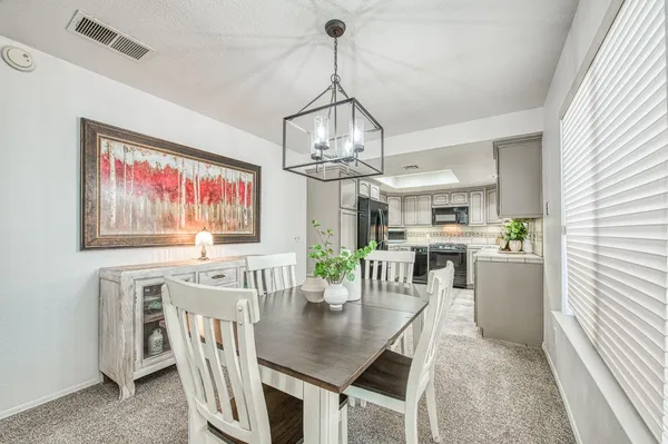 $315,000 | 595 Quill Lane, Clovis, CA 93612