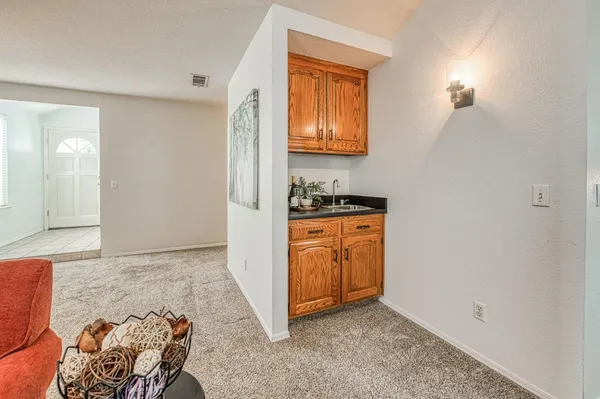 $315,000 | 595 Quill Lane, Clovis, CA 93612