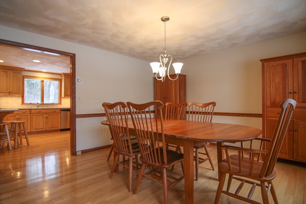 4 Robert Road Acton, MA 01720 - Photo 9 of 26 Gallery Image 9