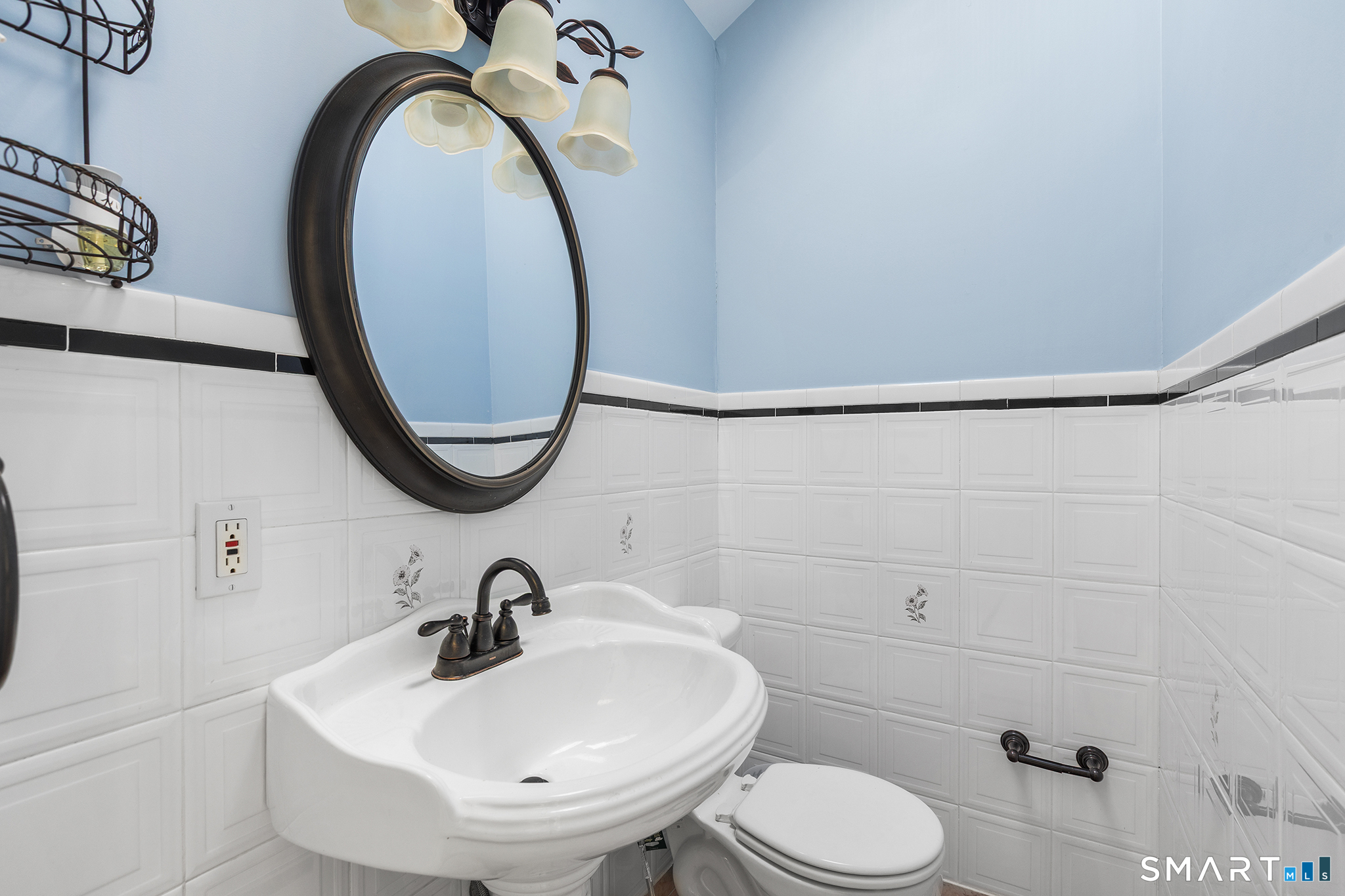 241 Pemberwick Road Greenwich, CT 06831 - Photo 18 of 30 Gallery Image 18