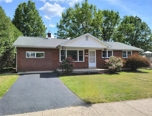 $439,900 | 320 East Landis Street, Coopersburg, PA 18036
