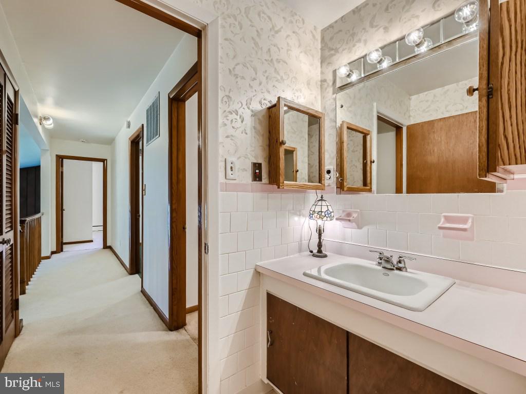 607 Plumtree Road Bel Air, MD 21015 - Photo 16 of 41 Full Bath