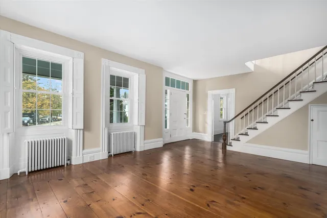 $750,000 | 61 Elm Street, Walpole, NH 03608