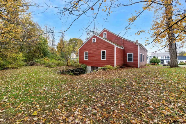 $750,000 | 61 Elm Street, Walpole, NH 03608