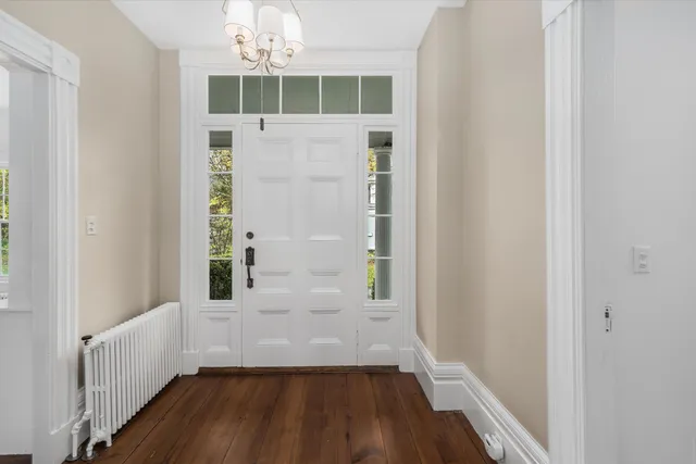 $750,000 | 61 Elm Street, Walpole, NH 03608