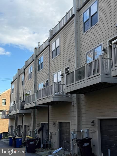 4638 Woodberry Street Riverdale, MD 20737 - Photo 27 of 78 Rear Entrance, Garage