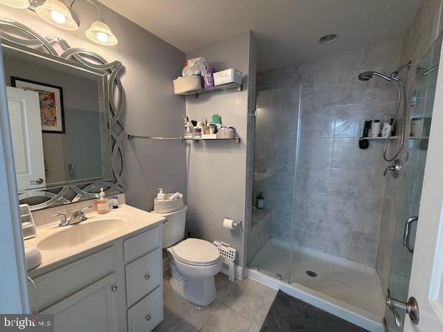 4638 Woodberry Street Riverdale, MD 20737 - Photo 43 of 78 Modern bathroom with sleek finishes.