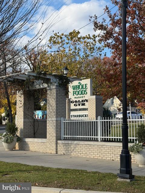 4638 Woodberry Street Riverdale, MD 20737 - Photo 59 of 78 Vibrant shopping hub with seasonal charm.