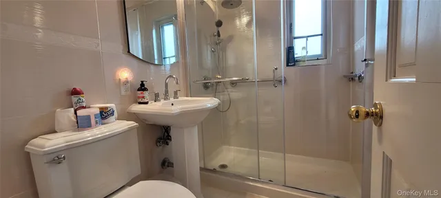 $279,900 | 229-15 87th Avenue, Unit 454 | Bellerose